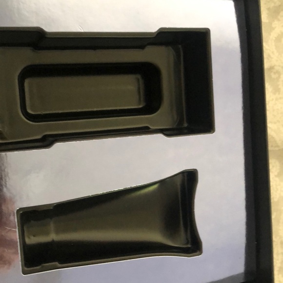 Yvess sain Laurent just the box - Picture 2 of 3